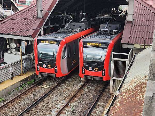 LRT-1 fare hike due to support for Cavite expansion, says DOTr chief