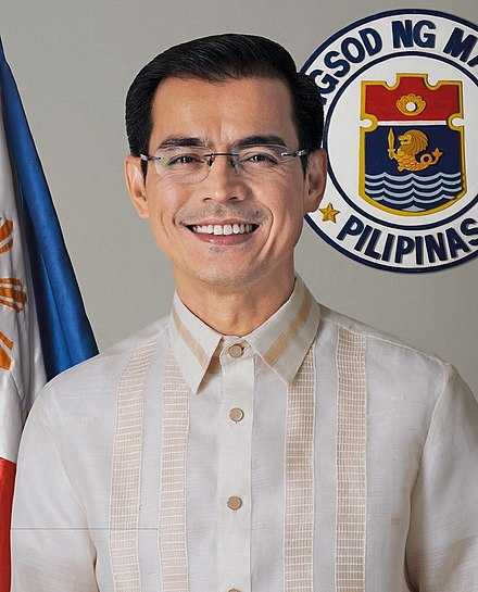 Moreno firm on face shield removal despite Malacañang's warnings