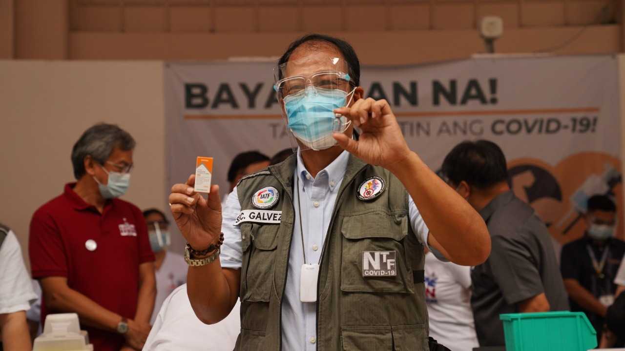 Vaccine czar Galvez tests positive for COVID-19