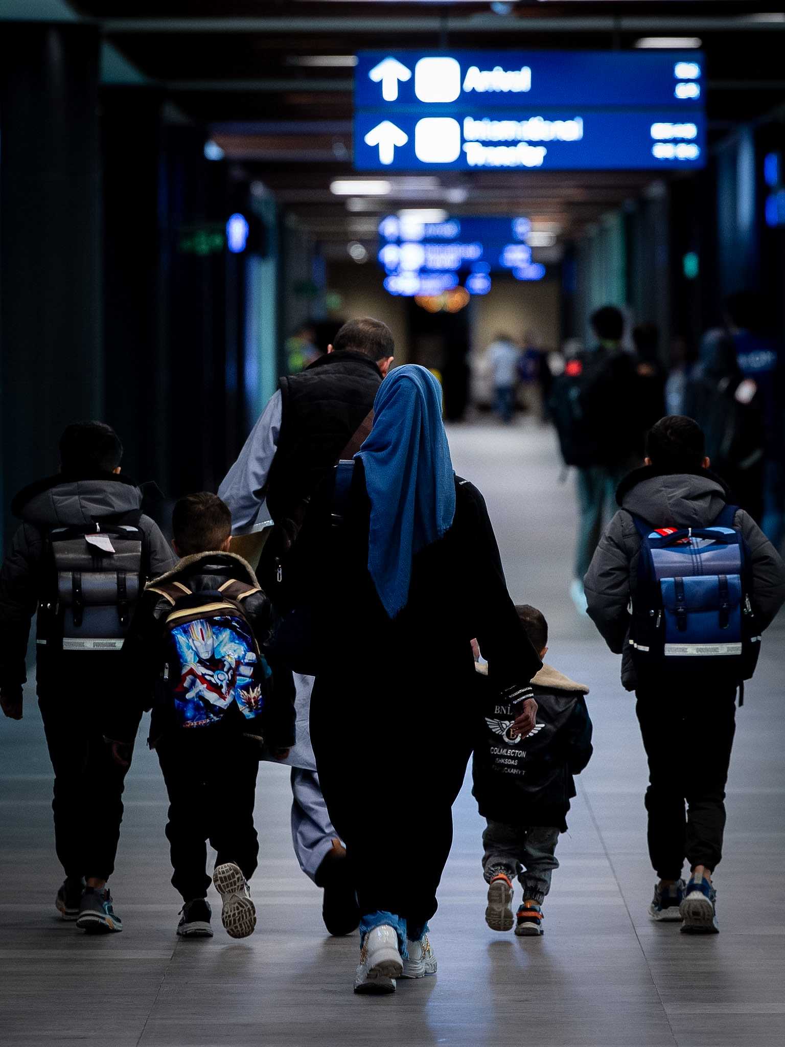 200 Afghan nationals for visa processing in PH departs for US – US Embassy