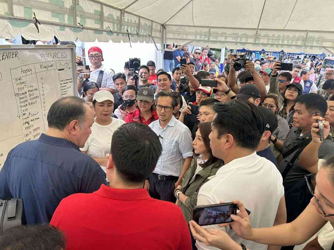 DPWH orders immediate road clearing, hospital repairs in Cebu after deadly quake