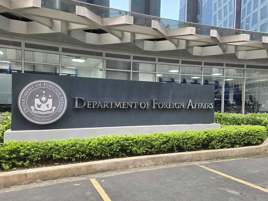 DFA suspends Consular Office operations in Tacloban, GenSan due to 7.4 magnitude quake in Davao Oriental