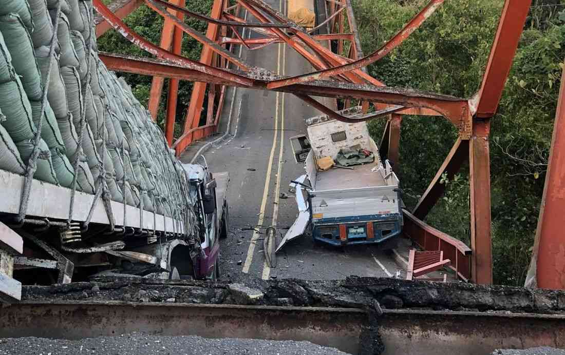 Piggatan Bridge in Cagayan collapses; Investigation underway