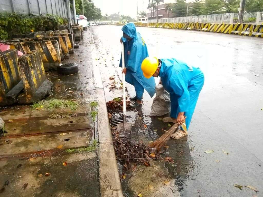 MMDA on alert ahead of possible effects of Tropical Storm #RamilPH in Metro Manila