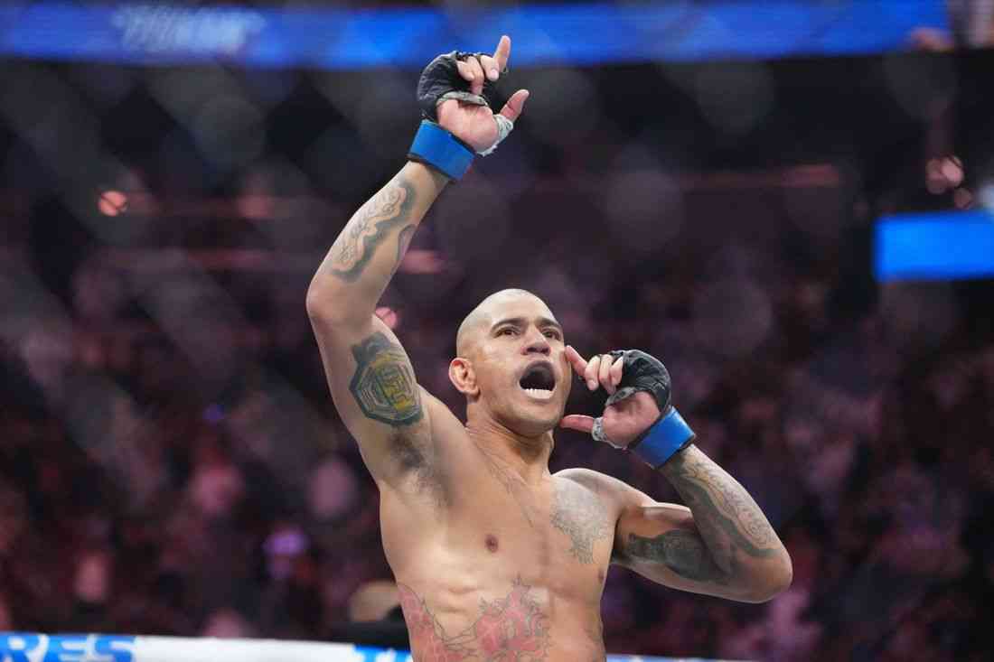 Mixed Martial Arts - Pereira reclaims light heavyweight belt at UFC 320