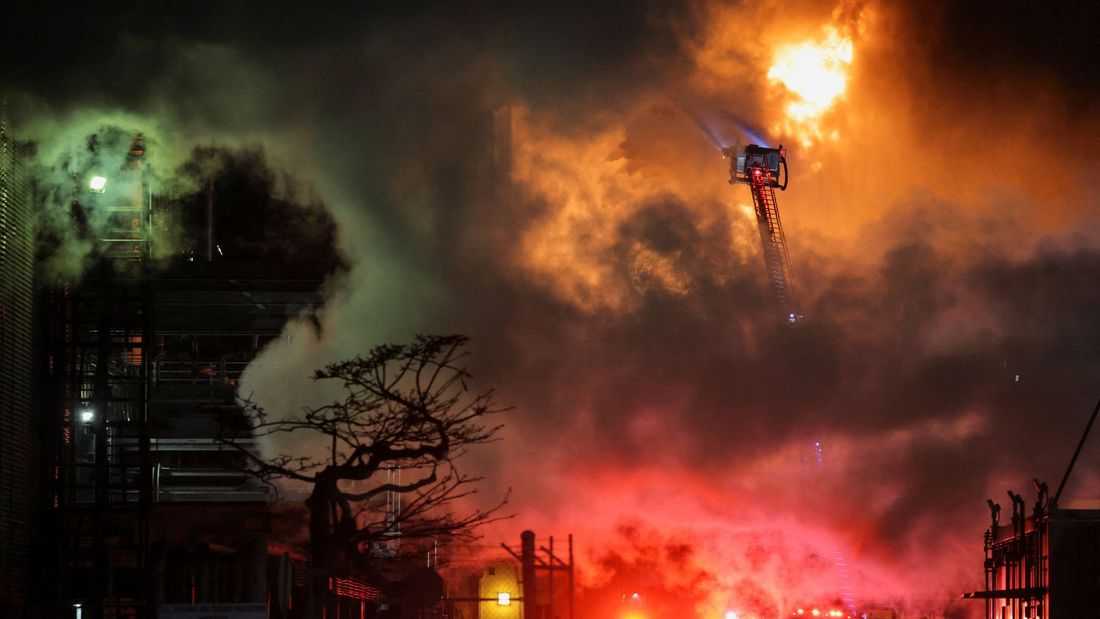 Chevron's Los Angeles refinery down after large fire erupted in jet fuel unit