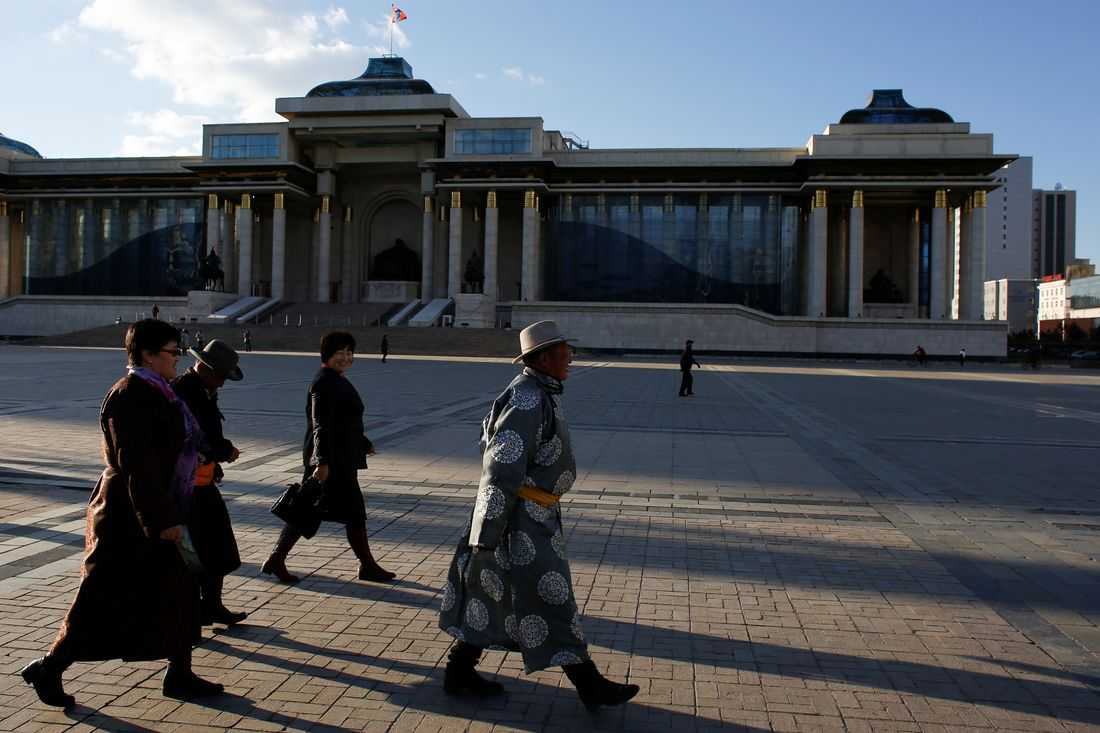 Mongolia's top court blocks bid to oust prime minister, deepening political deadlock