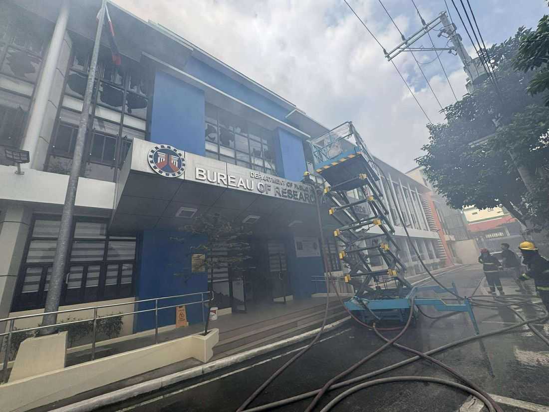 DPWH ensures transparent investigation after ceiling electrical fault hits fire at BRS Building