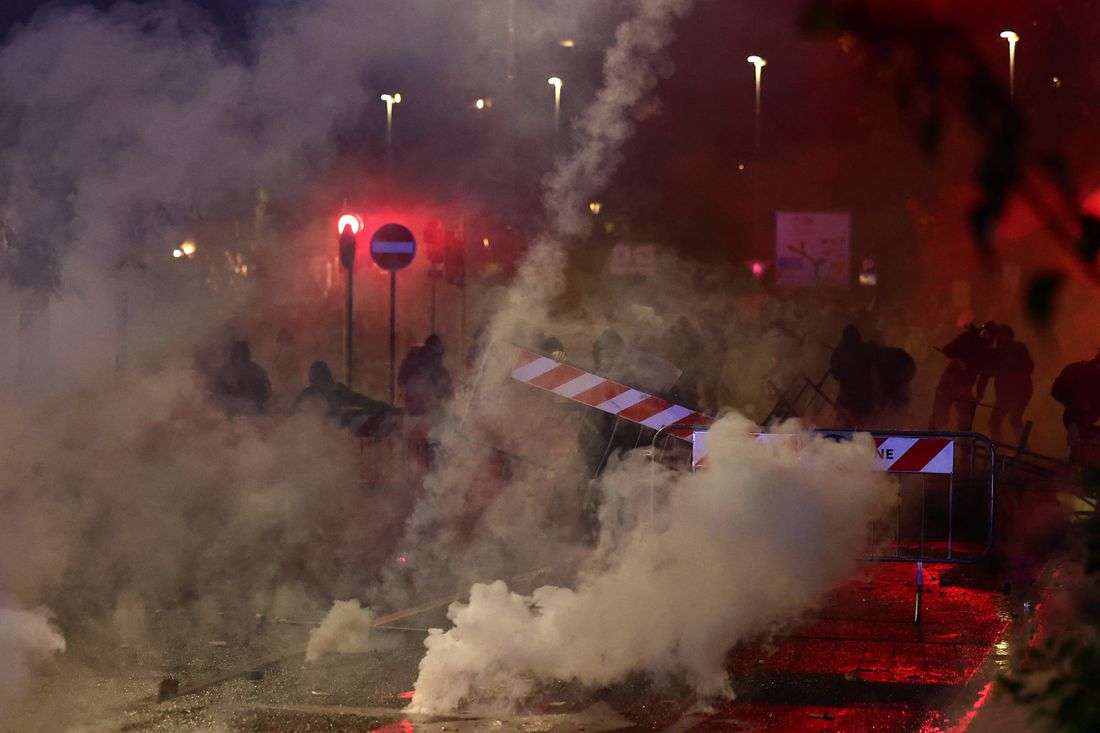 Clashes at pro-Palestinian march against Italy v Israel World Cup qualifier