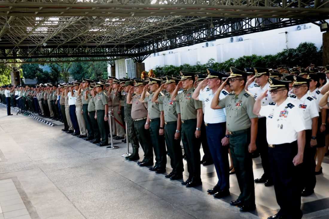 70% of Filipinos oppose military intervention in politics — OCTA