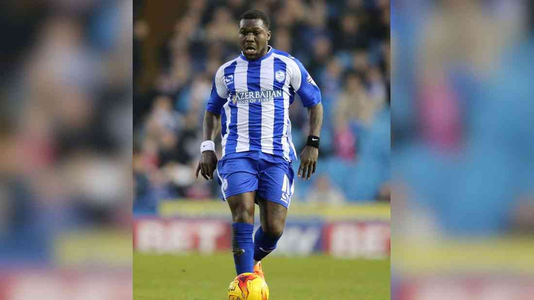 Former Dutch winger Drenthe suffers stroke