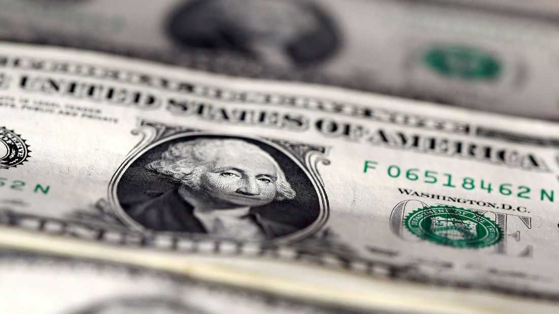 Traders on alert to yen intervention; dollar headed for weekly gain
