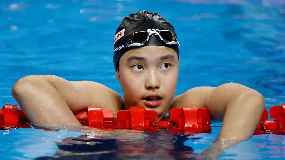 China's 13-year-old Yu claims first Asian record at National Games