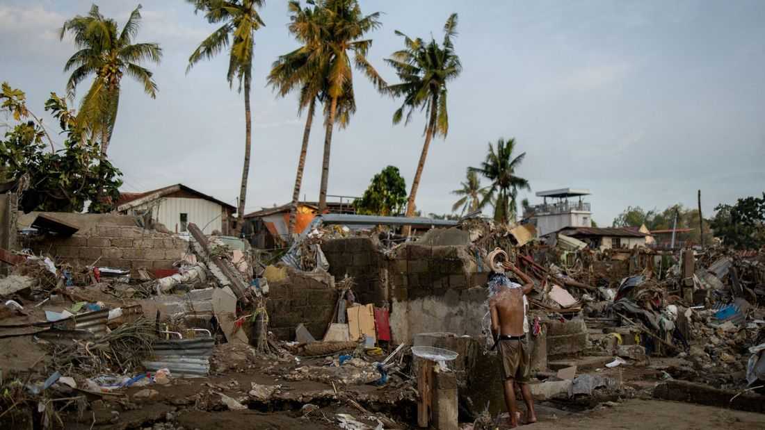 As Typhoon Kalmaegi wreaks havoc in Southeast Asia, scientists say rising temperatures are to blame
