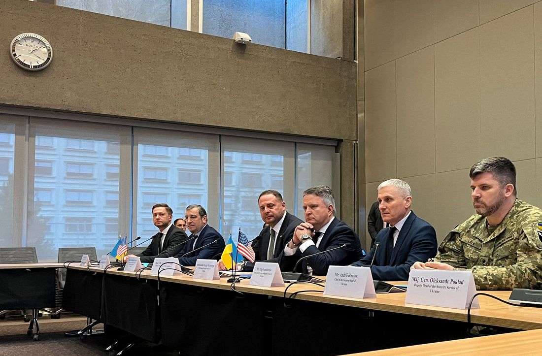 Trump accuses Ukraine of ingratitude as officials meet in Geneva on US peace plan