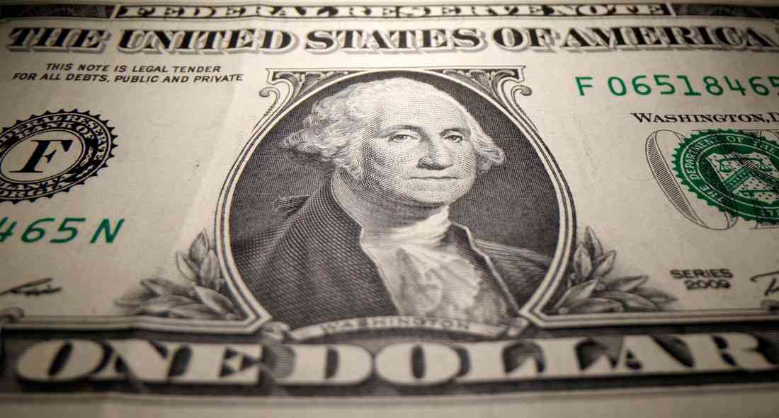 Dollar takes a breather, sterling waits on BoE