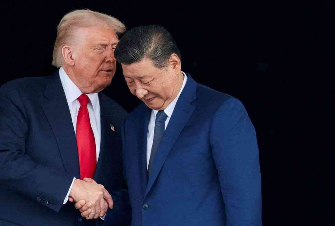 Top Democrats slam Trump for delaying export curbs on China