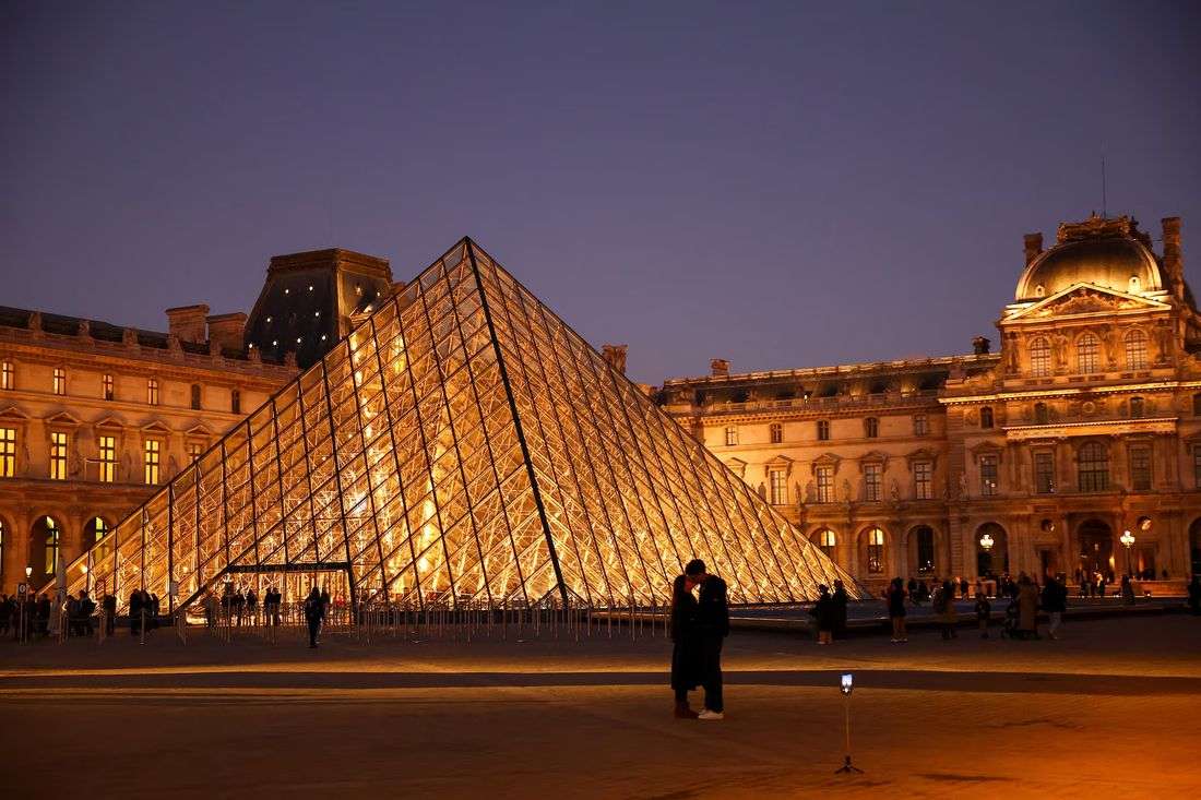 France's Louvre Museum closes gallery due to structural weakness