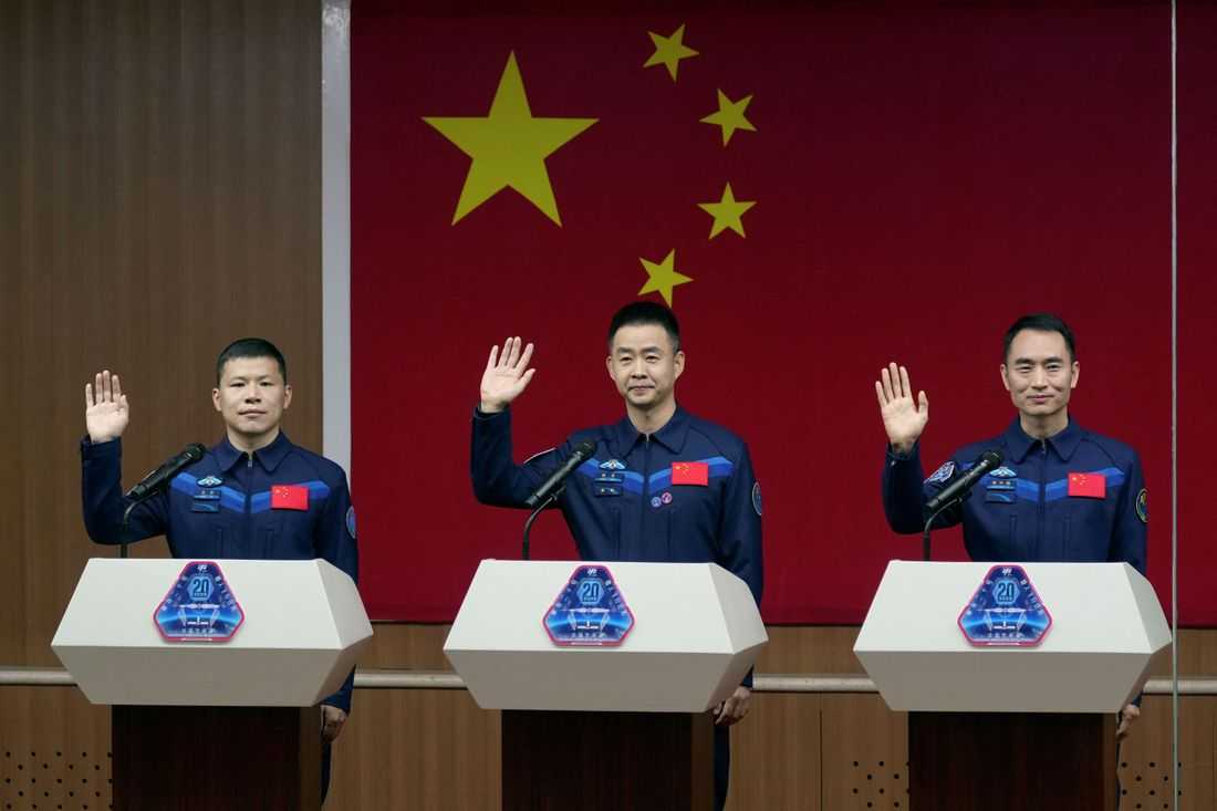 What has happened to the damaged spacecraft at China's space station?