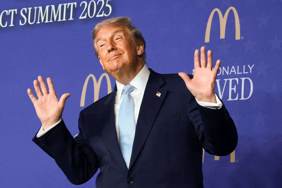 Trump talks up economy in meeting with McDonald's owners, operators