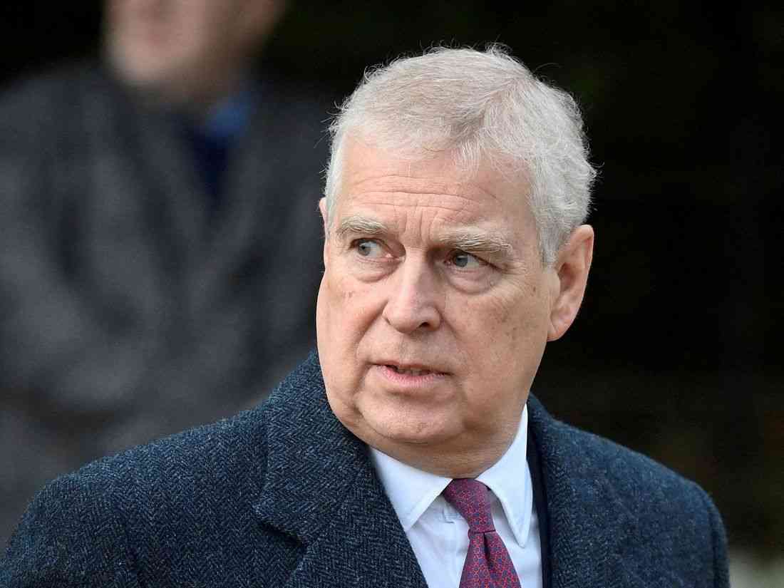 US lawmakers intensify calls for Andrew to address Epstein ties