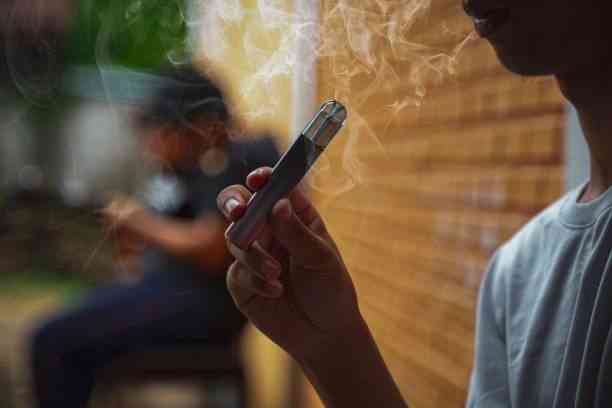Senate explores tax reforms as teen vaping surges and smoking persists: “They are the most vulnerable”