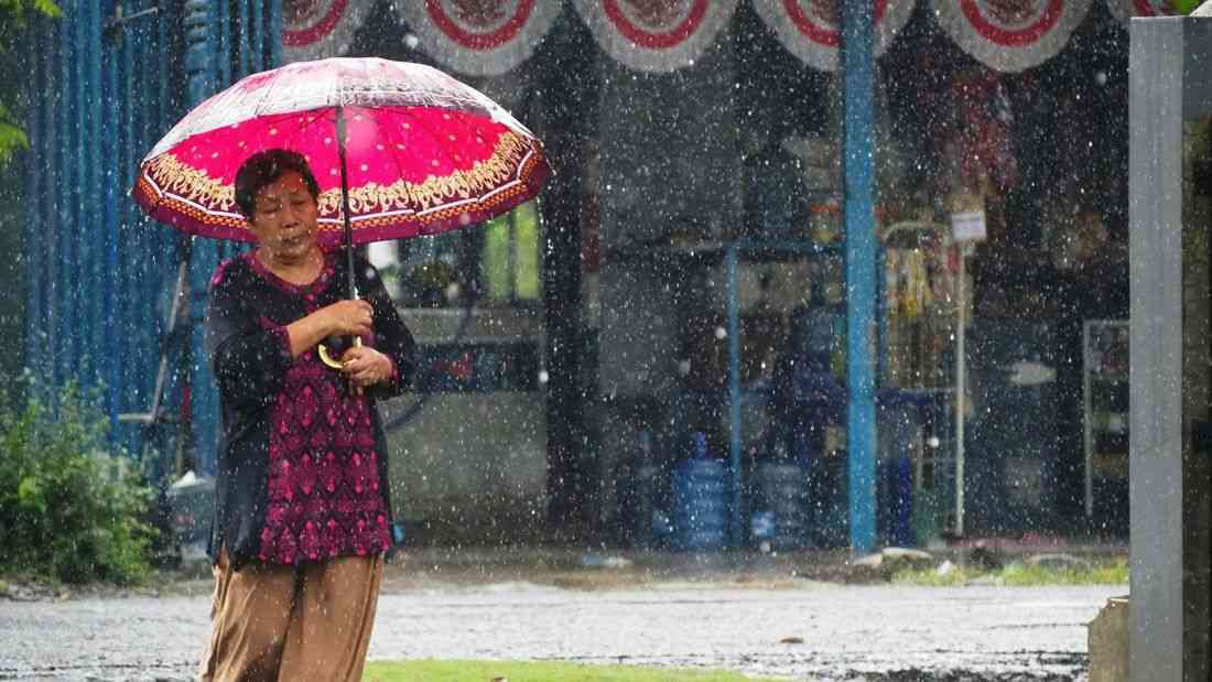 La Niña to bring wetter holidays, but fewer storms expected early next year — PAGASA