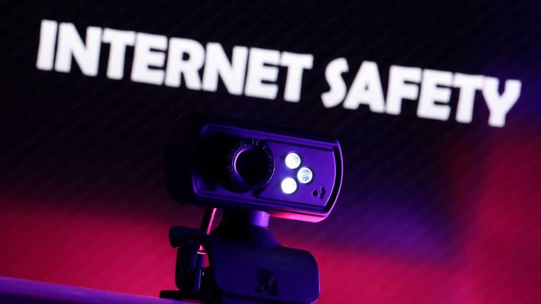 A scammer's guide: How cybercriminals plot to rob a target in a week