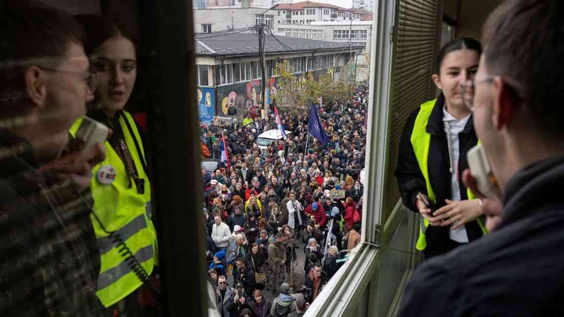 Serbia's students protest against university pressure after railway station tragedy