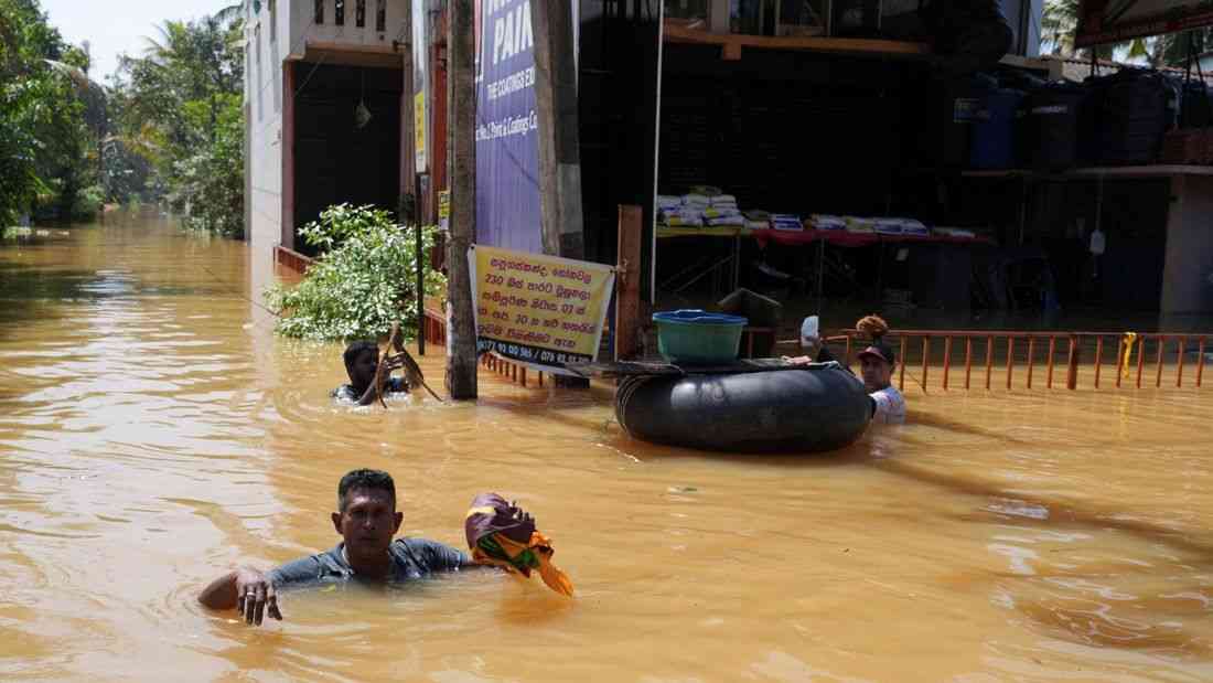 Death toll hits 212 as Sri Lanka struggles with Cyclone Ditwah impact