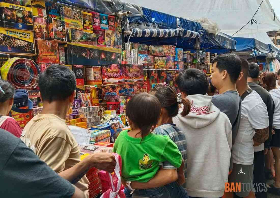 Group urges police to conduct daily patrols amid illegal firecracker sales in Divisoria