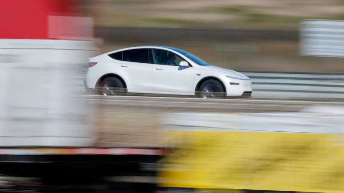 Only a few automakers to keep up AI push, Gartner says