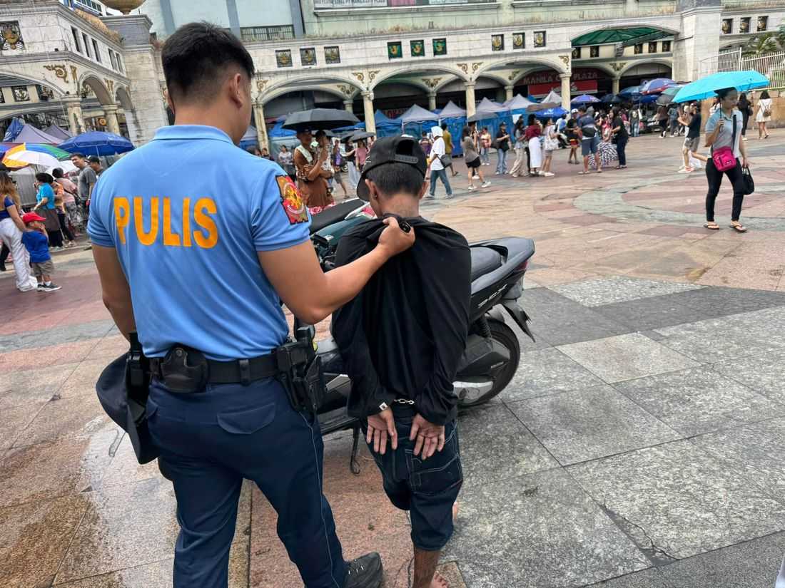 Snatcher apprehended by bystanders in Quiapo, Manila