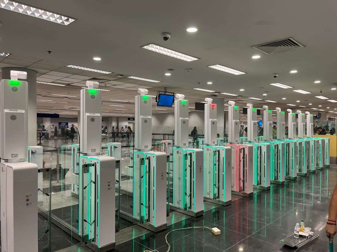 New e-gates to roll out at NAIA in the coming days ahead Christmas exodus — DOTr chief Lopez