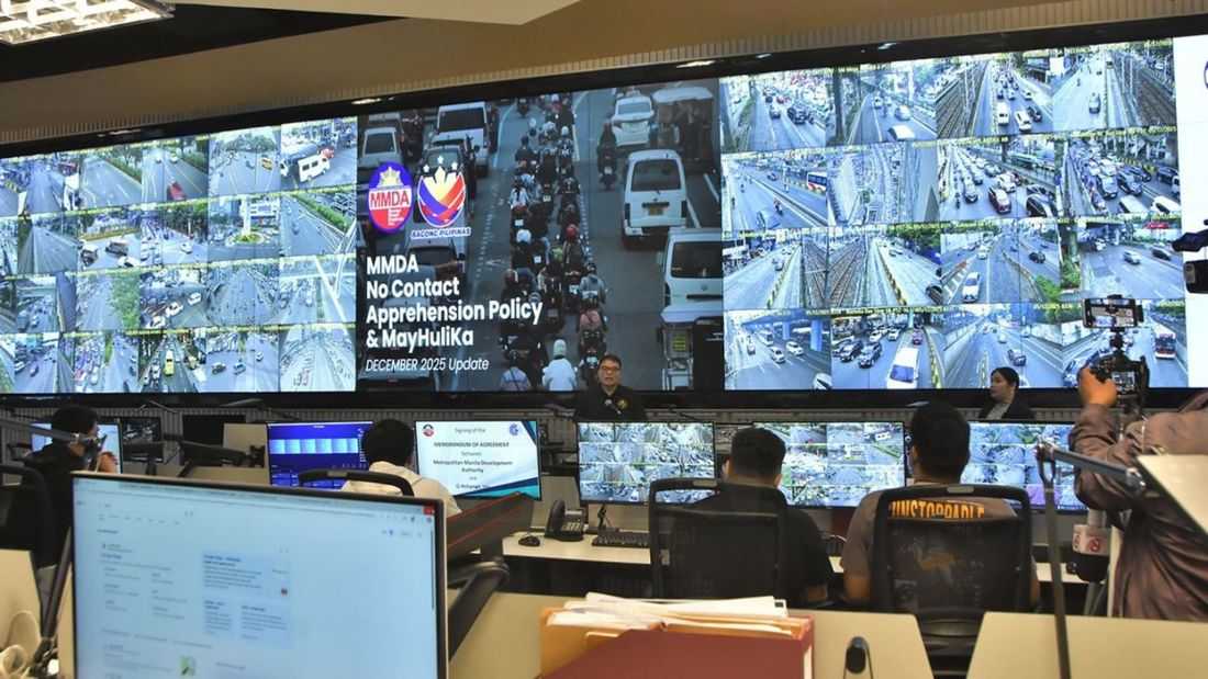 MMDA warns of heavier traffic next week as Christmas rush, transport strike loom