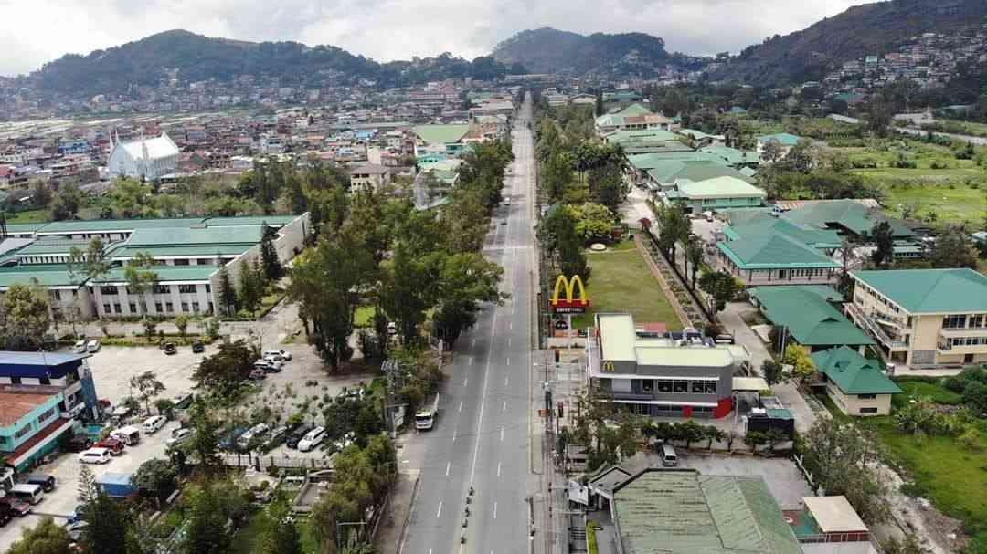 Temperatures drop further in Benguet as Amihan brings sustained cold weather.