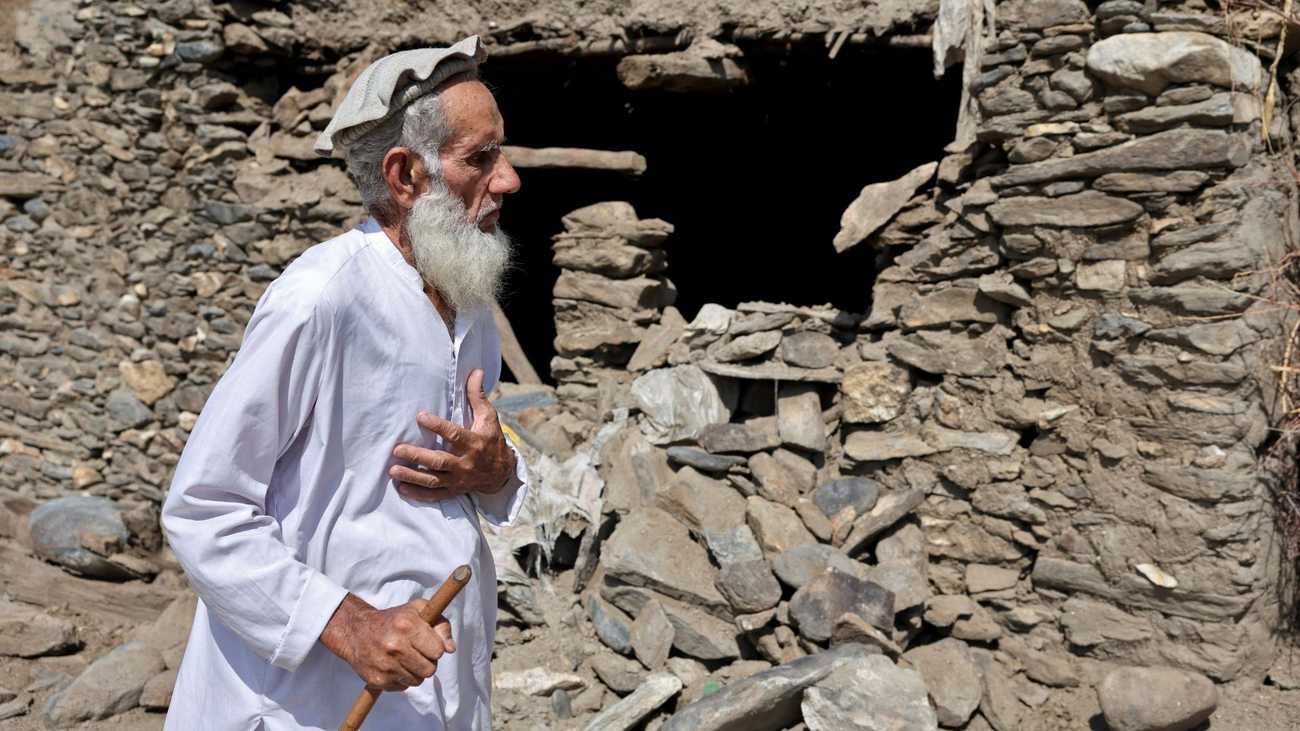 Afghan earthquake survivors refuse to return to villages, fearing landslides
