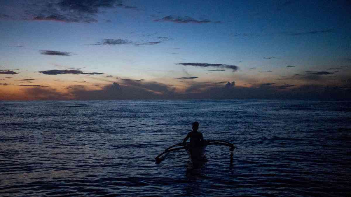 Philippine fishermen fear China's nature reserve plan could lead to more harassment