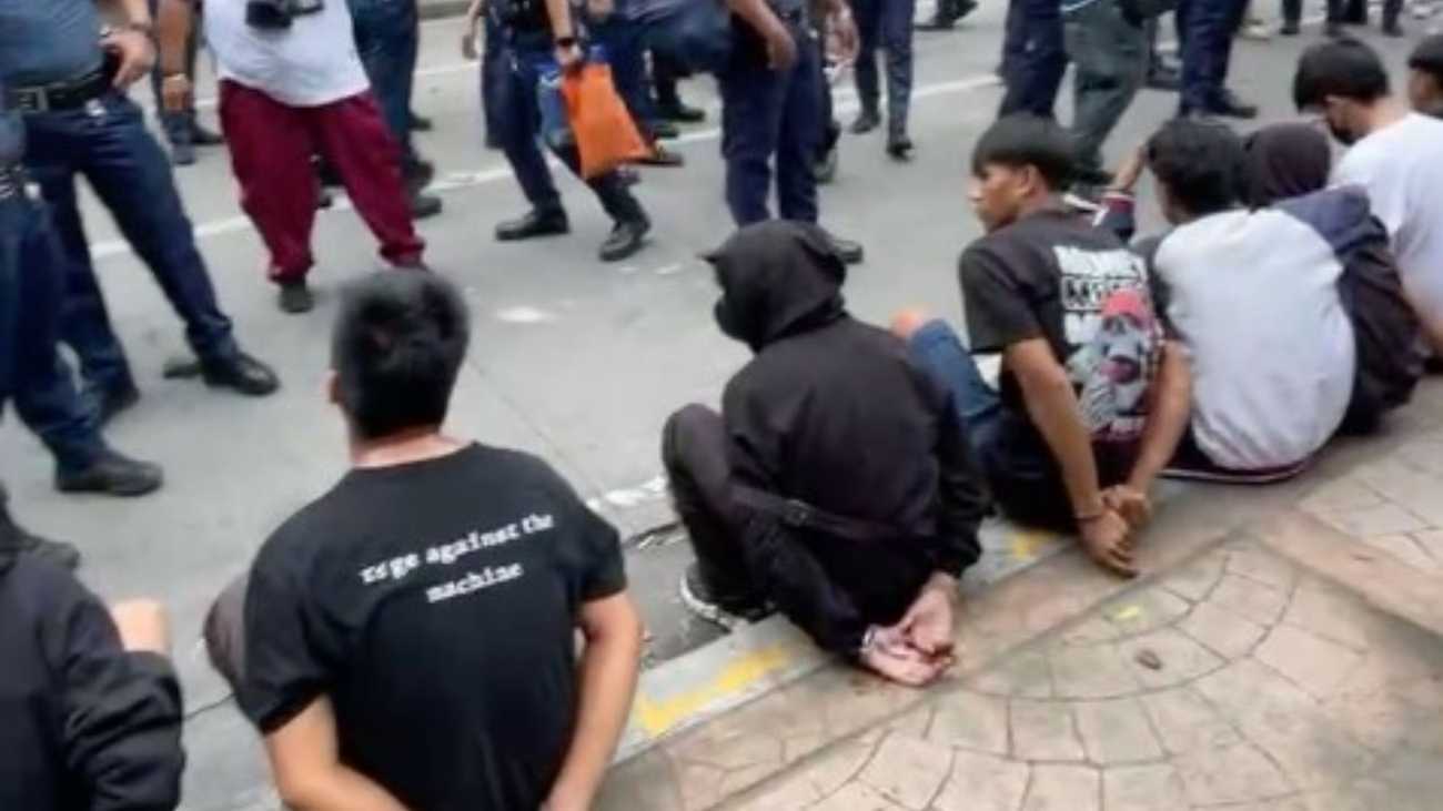 PNP nabs 17 individuals responsible for setting a container truck ablaze along Ayala Bridge