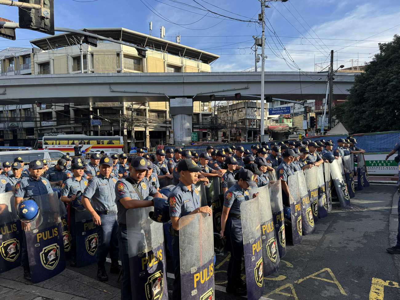 PNP on red alert for mass protest vs. corruption in Manila