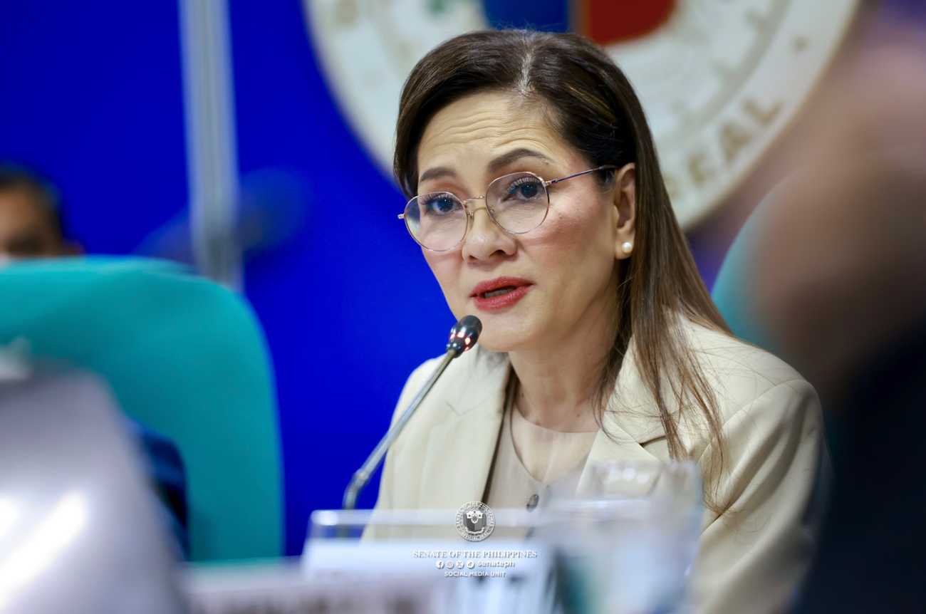 Sen. Hontiveros pushes for salary increase, medical discounts for public school teachers and personnel
