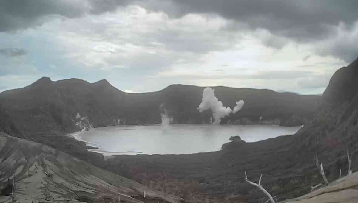 Taal Volcano records minor phreatic eruption