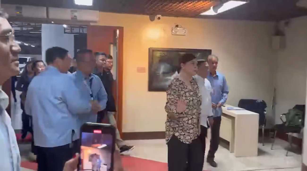 VP Sara visits Marcoleta at the Senate