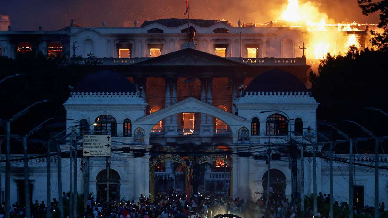Young anti-corruption protesters oust Nepal PM Oli
