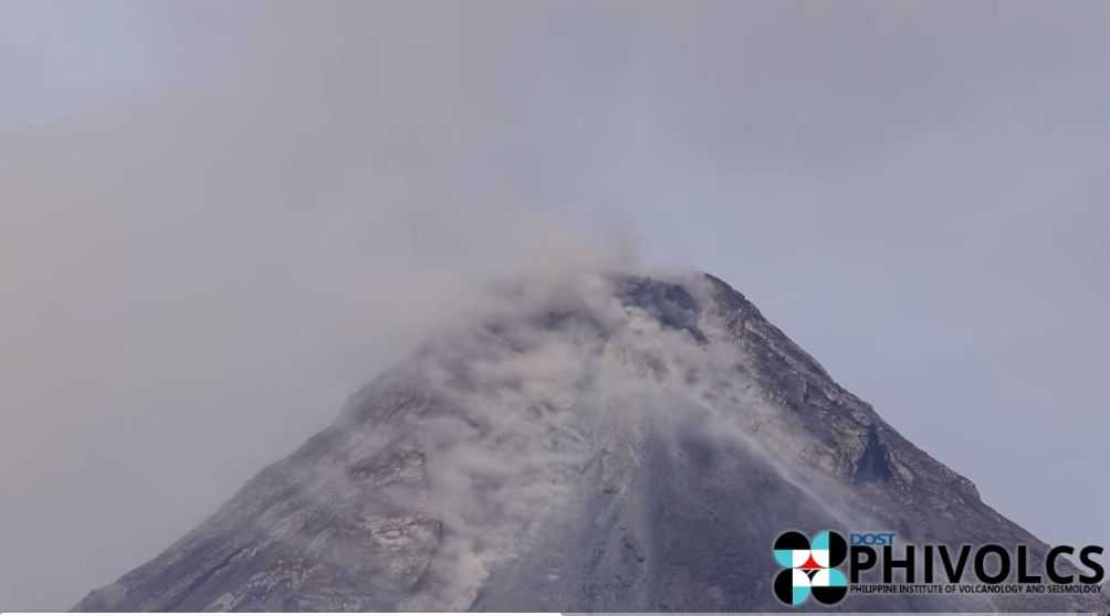 Mayon volcano records 308 rockfalls, 68 'uson' in past 24 hours