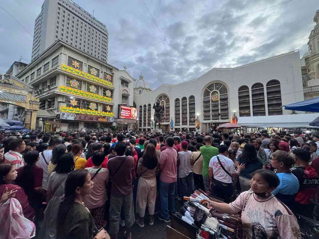 Manila enforces ‘zero vendor' policy along Traslacion routes