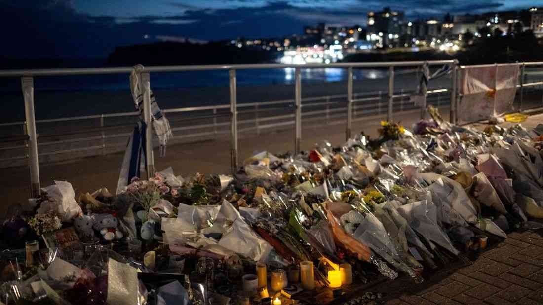 Australian parliament to return to pass hate speech laws after Bondi attack