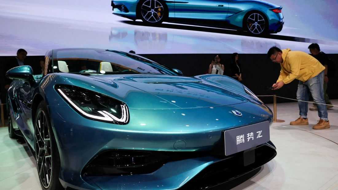BYD's third-quarter profit growth slows, falling short of forecasts