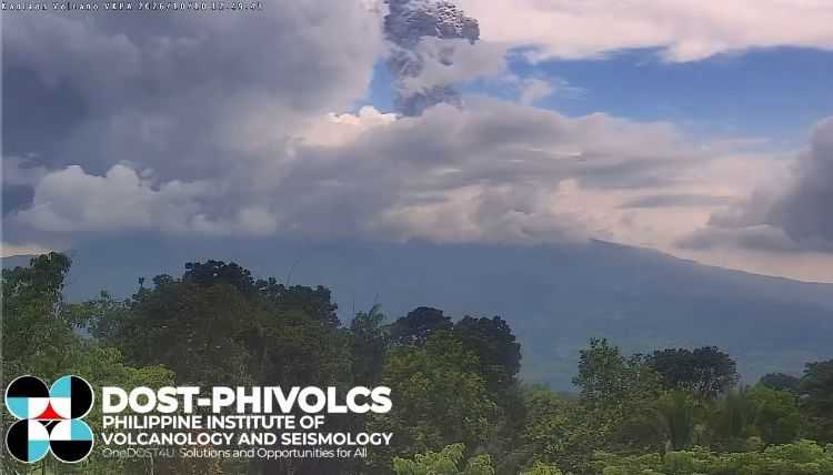 Kanlaon Volcano logs 'moderately explosive eruption' — PHIVOLCS