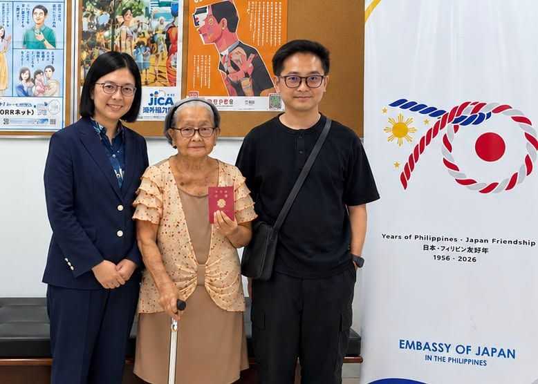 Japan grants passport to 90-yr old 2nd gen Nikkei-jin woman in the PH